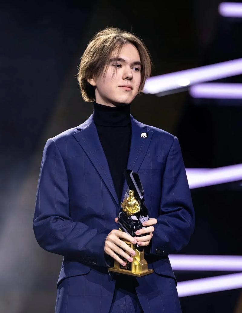 全球《绝地求生》公开新地图“帝斯顿”宣传视频 被自然灾害破坏的都市